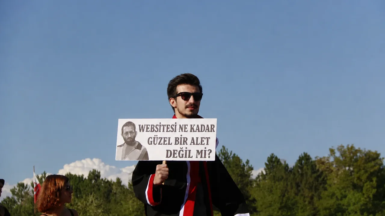 ODTÜ Endüstriyel Tasarımdan Film Yapımına Yolculuğum - Alperen Börklü
